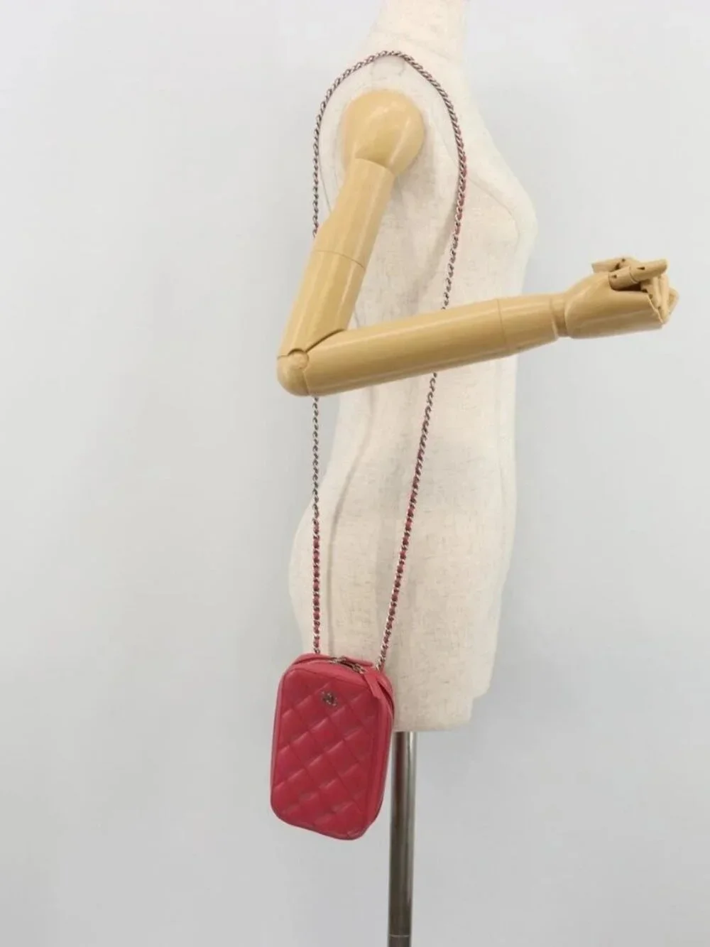 CHANEL Phone Pouch Lamb Skin Pink Silver CC Auth ka4502M